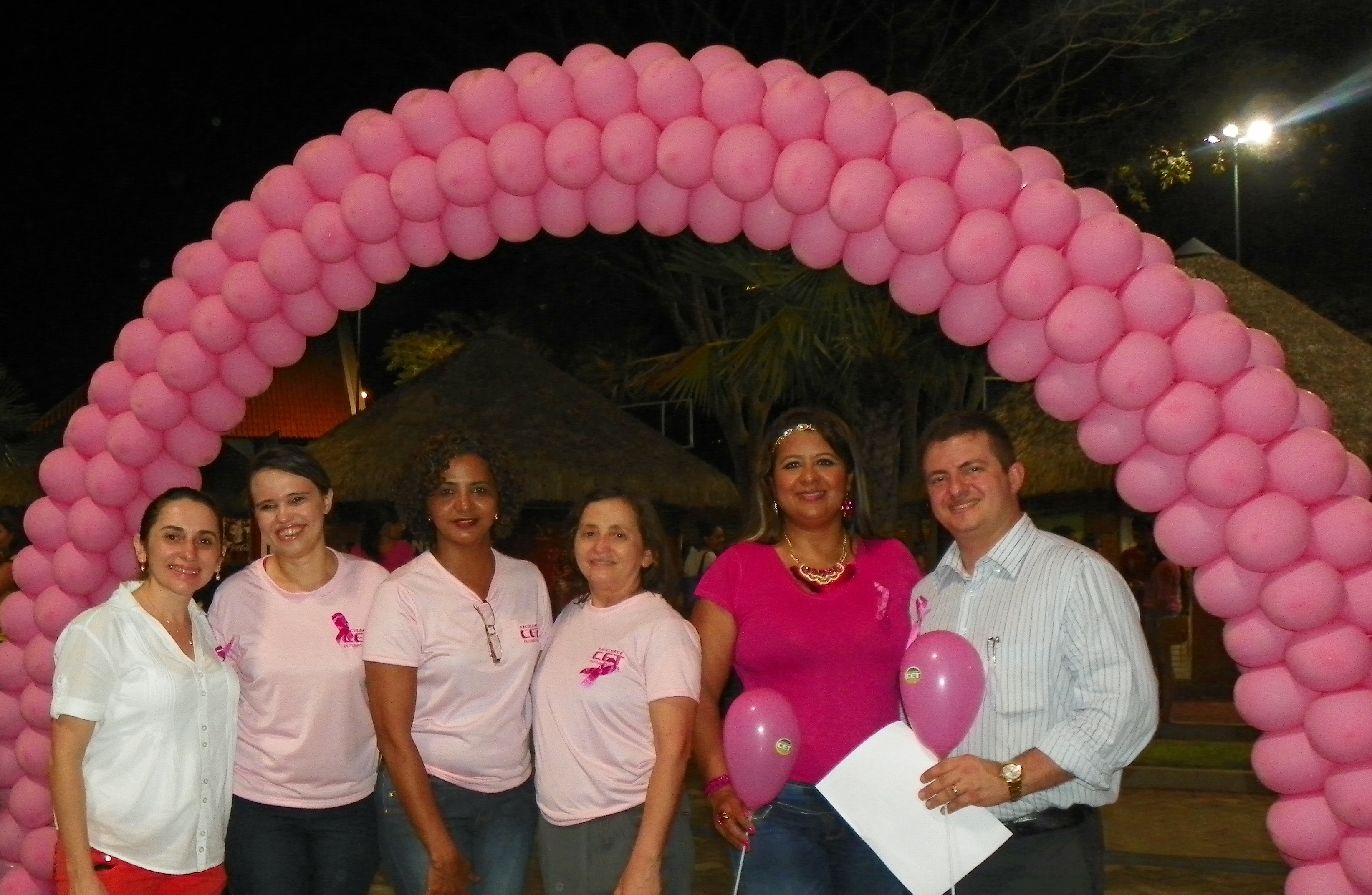 A Faculdade CET comemora o Outubro Rosa