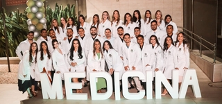 Cerimonia do Jaleco do Curso de Medicina